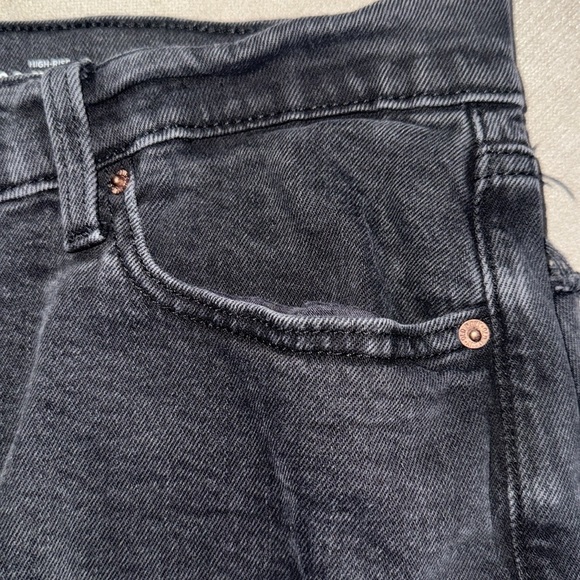 Old Navy jeans - Picture 3 of 5